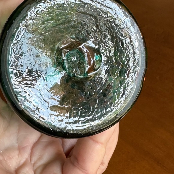 Murano Style Confetti Ruffle
Rim Art Glass Vase R Makers Mark
5" Tall - Picture 8 of 12